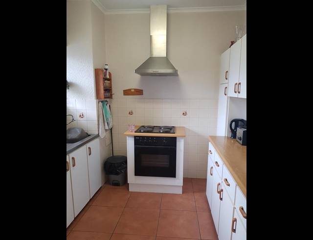 2 BEDROOM PROPERTY TO RENT IN KENILWORTH